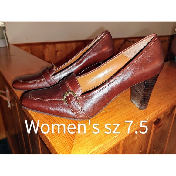 Bandolino Women's sz 7.5 Brown Leather Loafer Buckle Block Heel Shoes - Picture 2 of 10